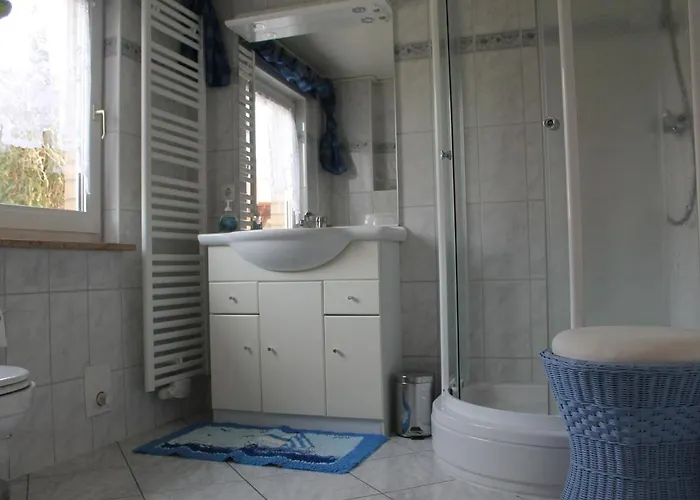 Gemuetliches In Brusow Mit Garten Kropelin